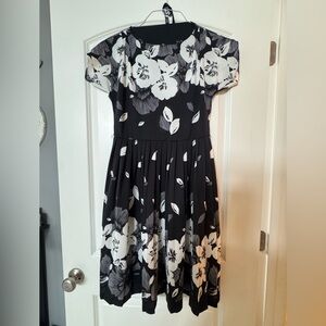 Vintage 80s Black and White Floral Dress